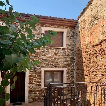 Casa Rural Flor De Jara *