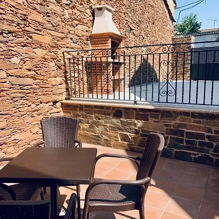 Casa Rural Flor De Jara Сasa de vacaciones Trabazos